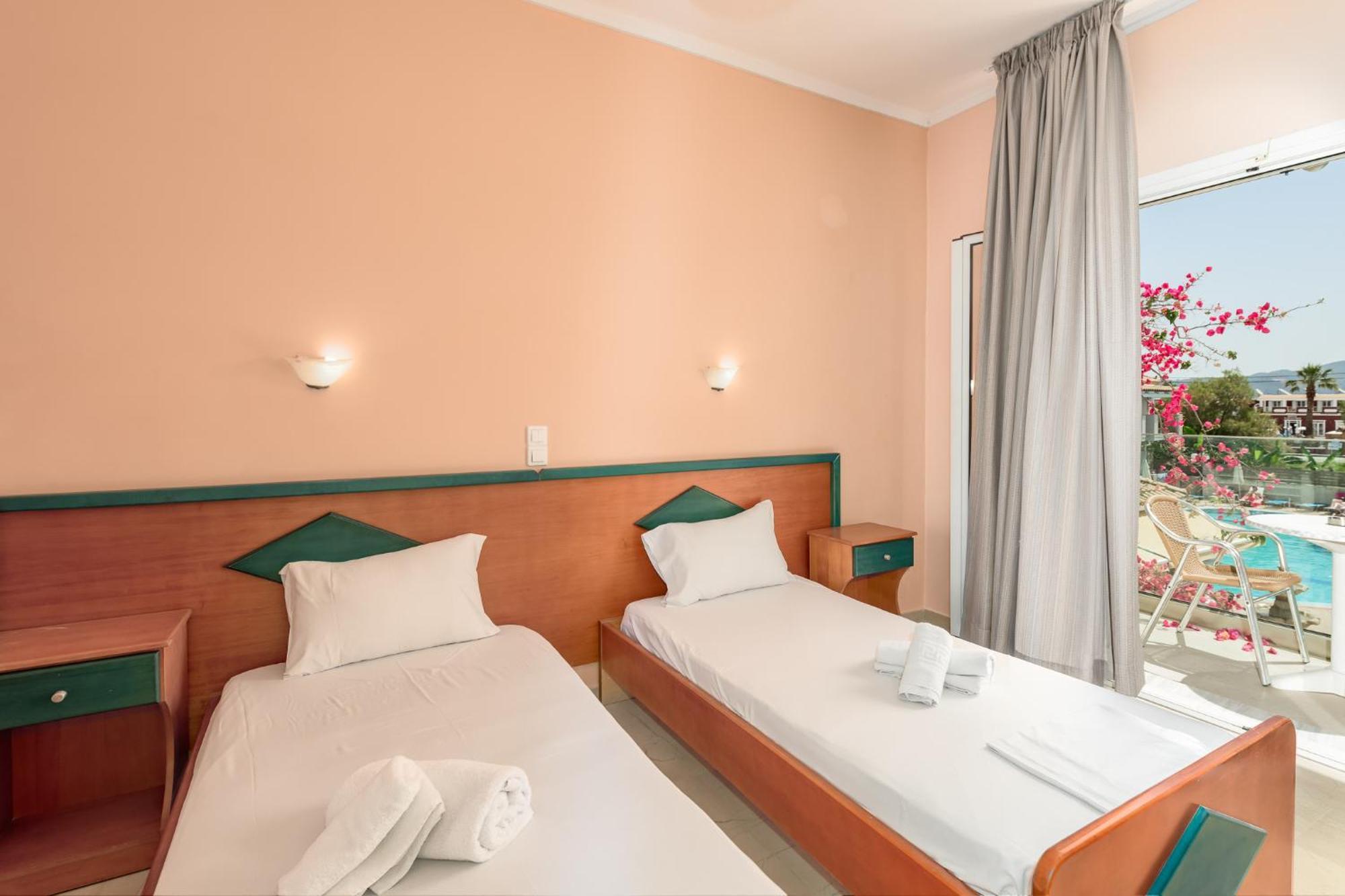 Aphrodite Apartments Laganász Kültér fotó