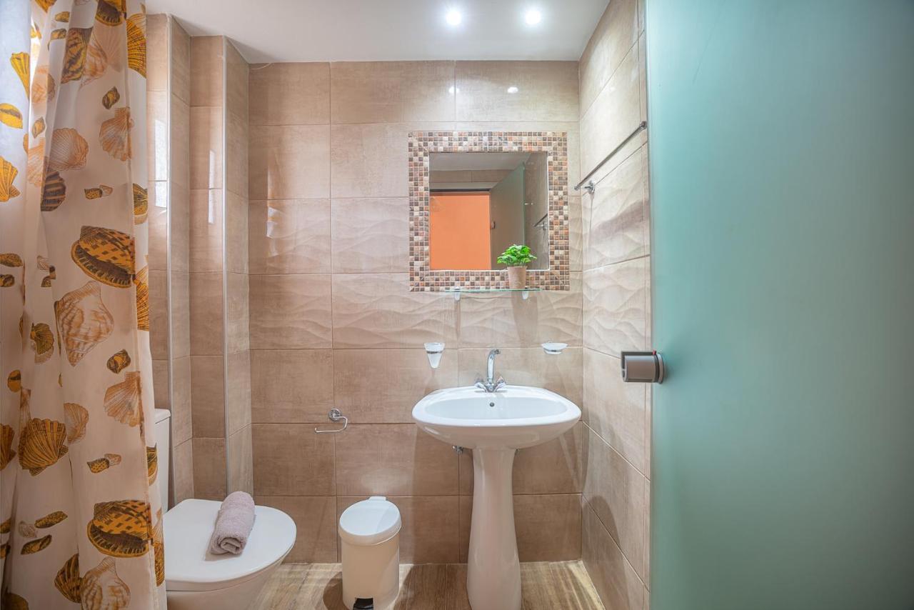 Aphrodite Apartments Laganász Kültér fotó